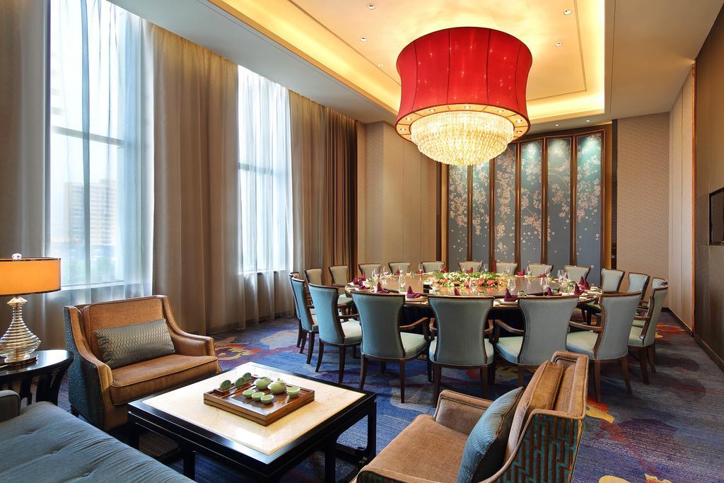 Wanda Realm Guangyuan Hotel Exterior photo